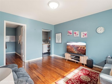 216 SW 2nd St, Melcher, IA 50163 - photo 6