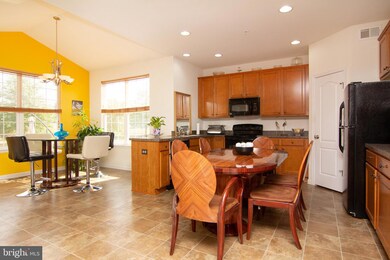 3135 Buds Cir, Windsor Mill, MD 21244 - photo 6