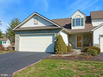 139 Gantz Meadows, Mount Joy, PA 17552 - photo 2