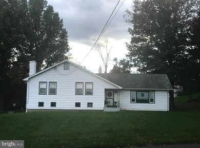 3730 Pickertown Rd, Chalfont, PA 18914 - photo 2