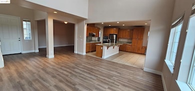 1876 Tarragon Dr, Brentwood, CA 94513 - photo 5