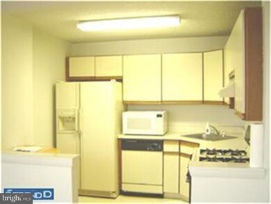 Radnor House unit 428, Bryn Mawr, PA 19010 - photo 5