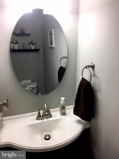 7532 Rain Flower Way, Columbia, MD 21046 - photo 3