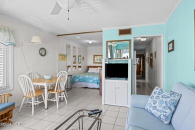 1904 E Ft MacOn Rd unit 335, Atlantic Beach, NC 28512 - photo 5