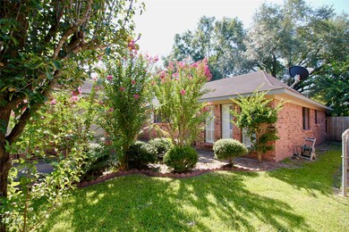 3416 Avenue R, Rosenberg, TX 77471 - photo 2