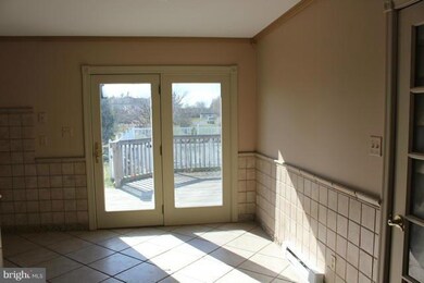 1132 Olive Dr, Greencastle, PA 17225 - photo 3