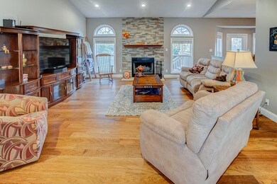 2013 Pinehurst Way, Maryville, IL 62062 - photo 4