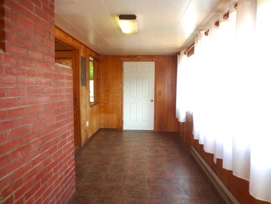 958 SW 11th St, Newport, OR 97365 - photo 7