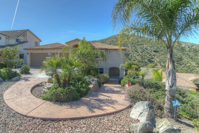 30706 Early Round Dr, Canyon Lake, CA 92587 - photo 2