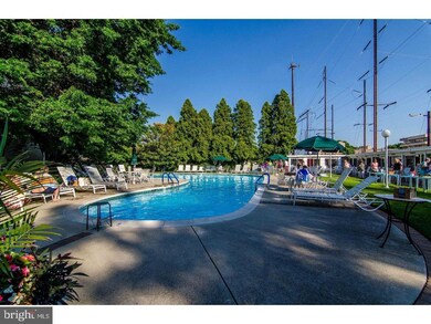 The Trianon unit 404A, Bala Cynwyd, PA 19004 - photo 4