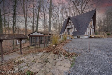 135 Redbud Rd, Jamestown, KY 42629 - photo 2