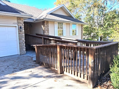 127 Gettysburg Ave, Branson, MO 65616 - photo 2
