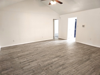 11427 Kirkmeadow Dr, Houston, TX 77089 - photo 4