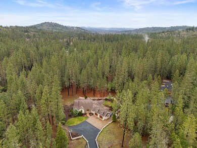 112 E Intervale Rd, Grants Pass, OR 97527 - photo 5