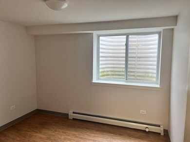 720 Crescent St unit B3, Wheaton, IL 60187 - photo 6