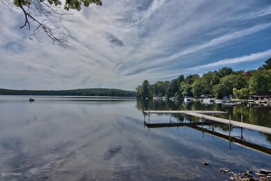 111 Westbrook Ct, Tafton, PA 18464 - photo 2