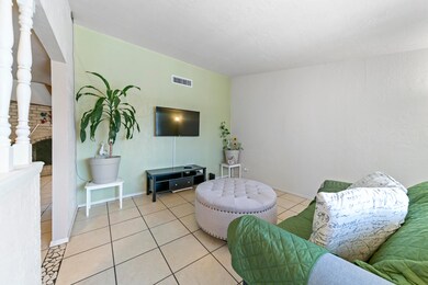 10216 Maxwood Dr, El Paso, TX 79925 - photo 2