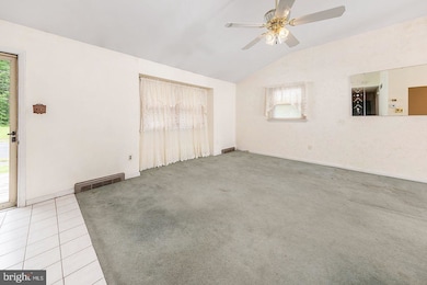 640 1st Ave, Woodbury, NJ 08096 - photo 3