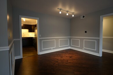 2739 W Glenlake Ave unit 2W, Chicago, IL 60659 - photo 5