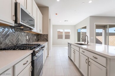 845 Cottonwood Hill Place, Henderson, NV 89011 - photo 5