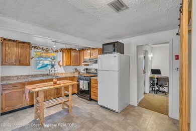 415 Shady Ln, Howell, NJ 07731 - photo 6