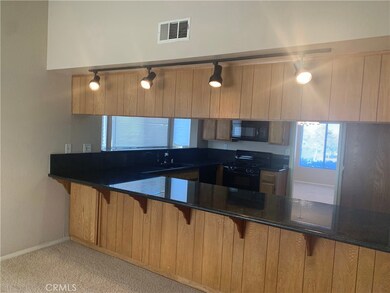 12566 Elmcroft Ln, Victorville, CA 92395 - photo 3