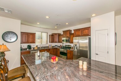 04 Kitchen