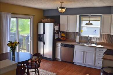 689 Ponderosa Pine Dr, Whiteland, IN 46184 - photo 7