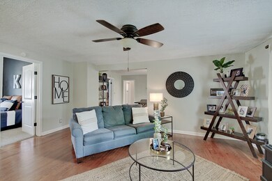 425 N 20th Ave, Beech Grove, IN 46107 - photo 3