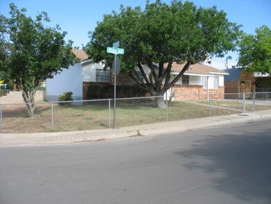 2501 Yale Ave, Alamogordo, NM 88310 - photo 2