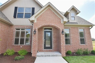 3711 Sycamore Bend Way N, Columbus, IN 47203 - photo 6