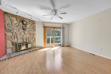 5 Island View Way unit 44, Sea Bright, NJ 07760 - photo 2