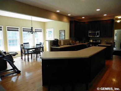 Breakfast Room Love to cook?? Entertain??  This is