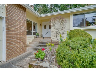 2455 SW Gregory Dr, West Linn, OR 97068 - photo 2