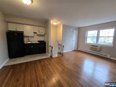 274 Park St unit 7, Hackensack, NJ 07601 - photo 3