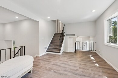 5 Waverly Dr E, Edison, NJ 08817 - photo 5