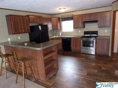 175 Liberty Cir, Prospect, TN 38477 - photo 3