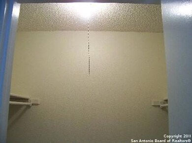 5513 Lochmoor unit 1, San Antonio, TX 78244 - photo 5