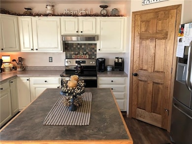 4239 Warren Rd, Indiana, PA 15701 - photo 6