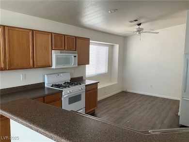1531 Laguna Palms Ave, North Las Vegas, NV 89031 - photo 5