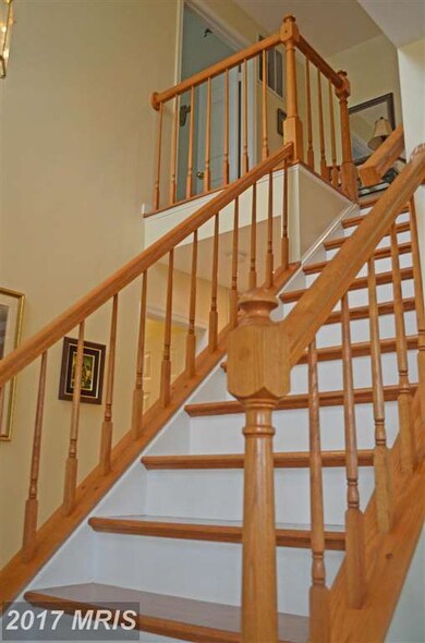 13809 Stonefield Dr, Clifton, VA 20124 - photo 7