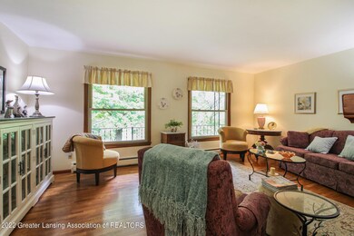 1121 N Waverly Rd, Lansing, MI 48917 - photo 4