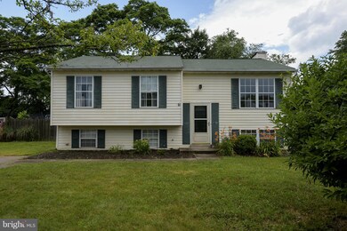 7544 Braemar Ct, Sykesville, MD 21784 - photo 2