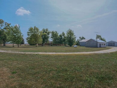 1130 N County Road 350 E, Tuscola, IL 61953 - photo 7