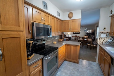 1000 Berkley Rd, Lafayette, IN 47904 - photo 4