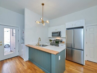 546 E 5th St unit 1, Boston, MA 02127 - photo 5
