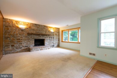 6624 Carlinda Ave, Columbia, MD 21046 - photo 3