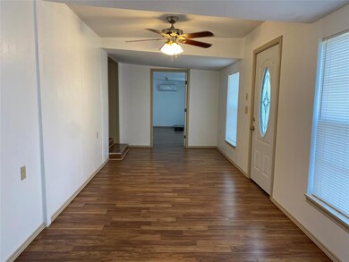 2906 Sagittarius Ln, Granbury, TX 76049 - photo 4