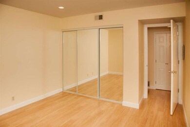 2111 Latham St unit 217, Mountain View, CA 94040 - photo 6