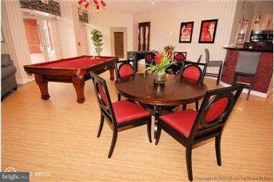 4490 Market Commons Dr unit 702, Fairfax, VA 22033 - photo 2